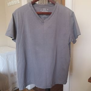 3/$20 short sleeve taupe tee-shirt